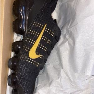 Nike Air VaporMax Flynit 3 Brand New